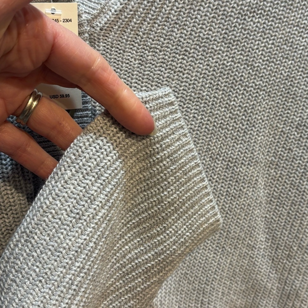 NWT Aerie Henley Button Heather Gray Sweater Size S - Picture 6 of 8
